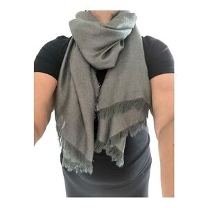 Lancioni Rectange Scarf Fringe Trim Metallic Knit Casual Gray Womens One Size